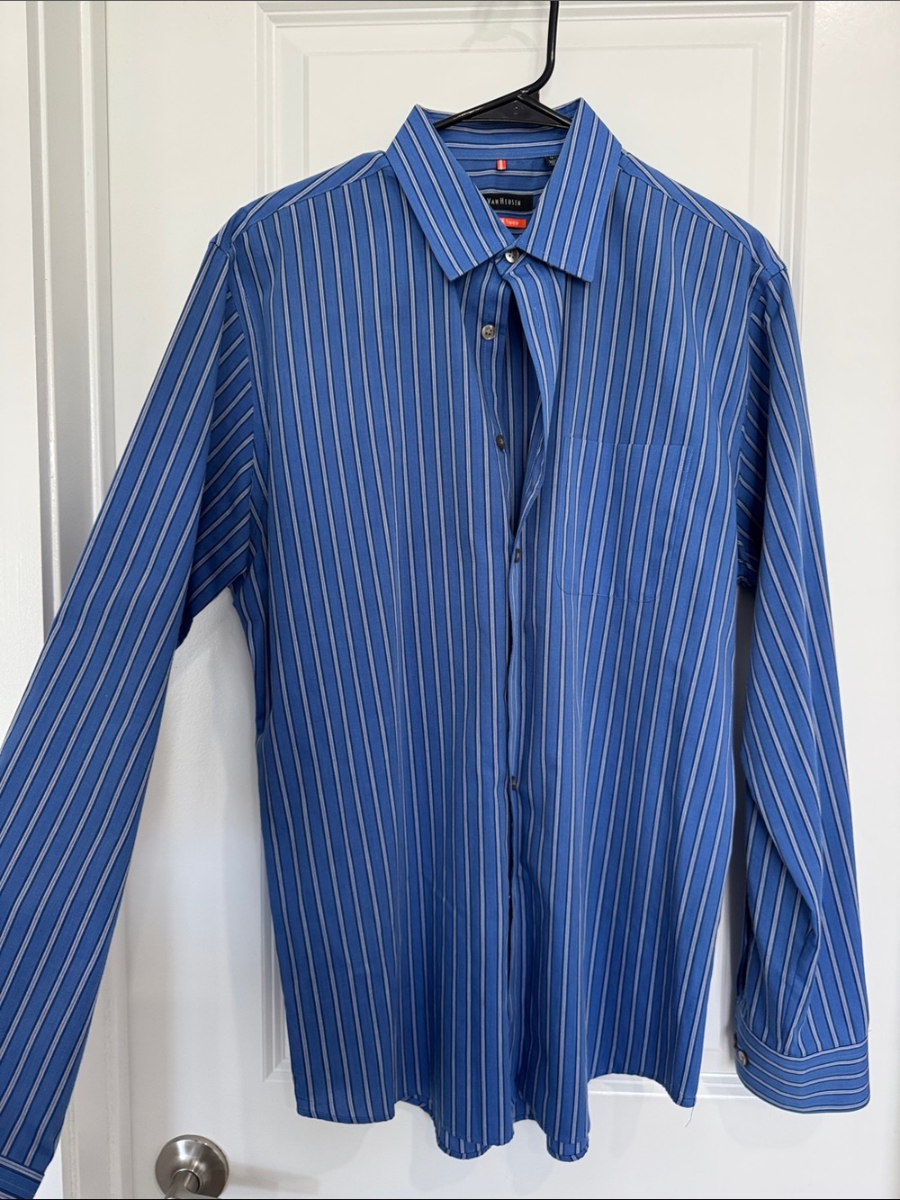 Men's Van Heusen Blue Vertical Stripe Dress Shirt